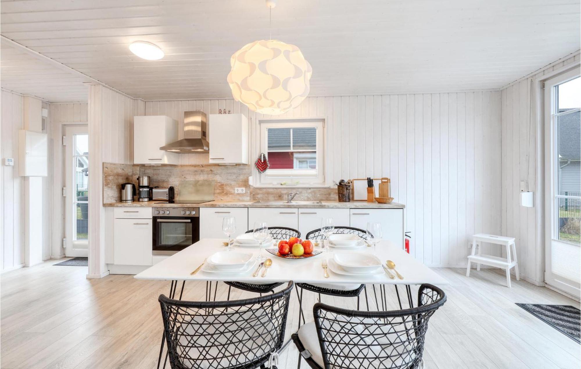 Amazing Home In Zerpenschleuse 외부 사진